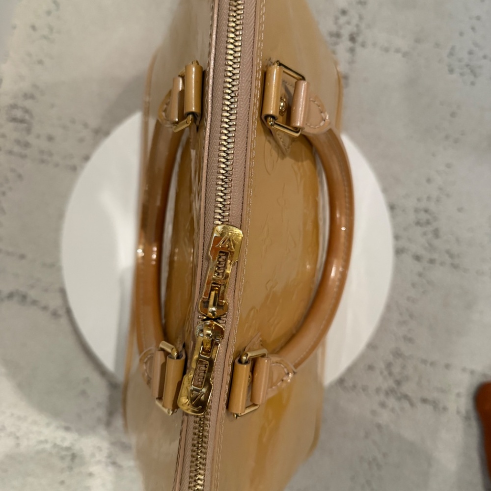 Louis Vuitton Patent Monogram Tote in Tan - Picture 12 of 14